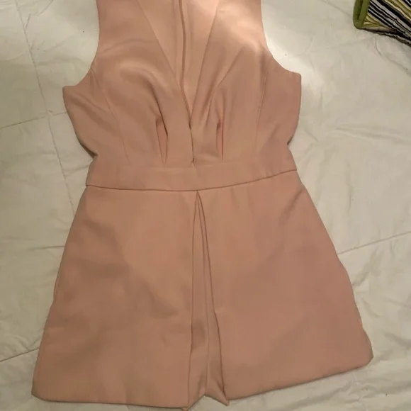 Forever 21 romper - Picture 1 of 3